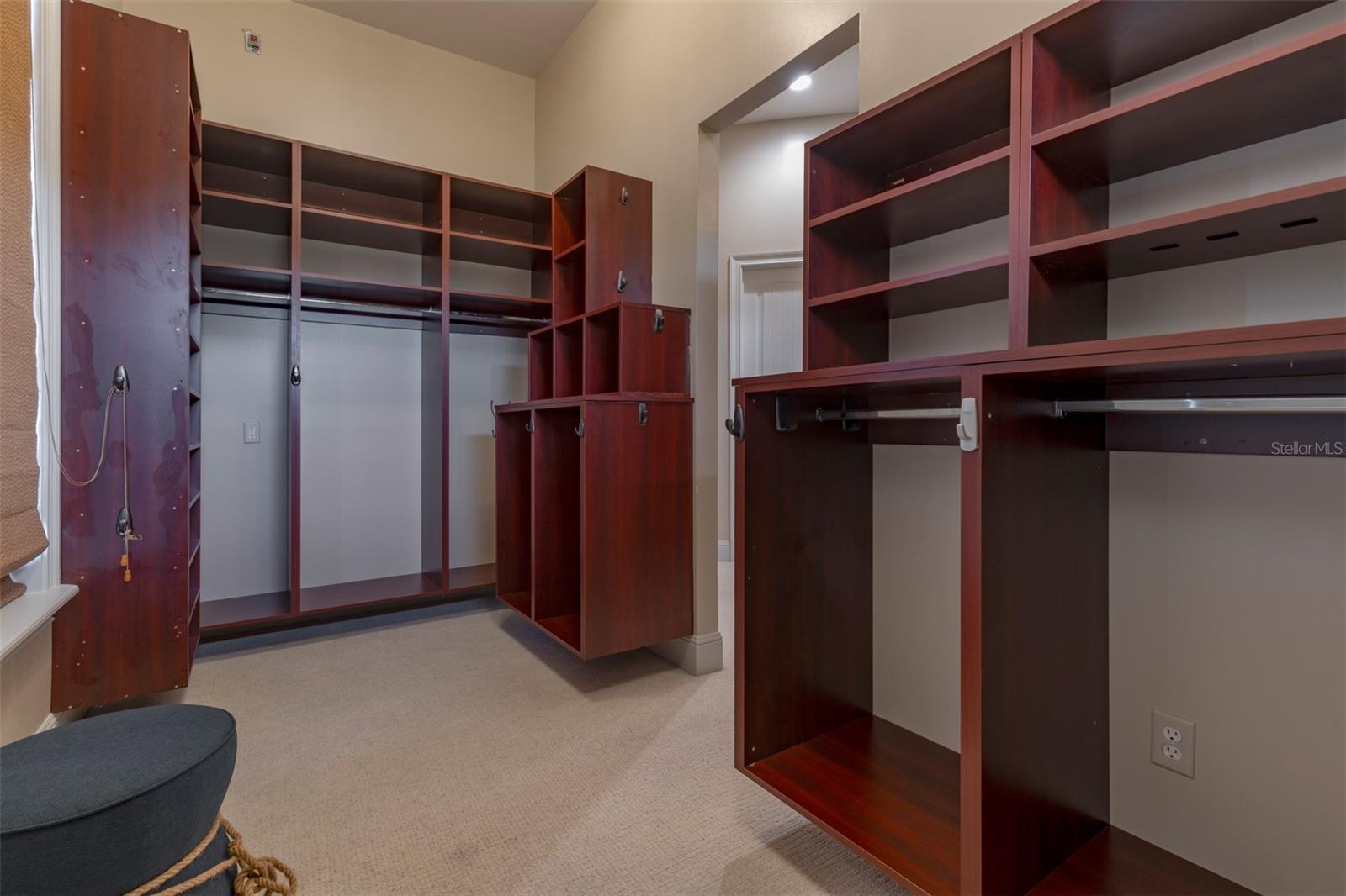 Image 42 of 94 For 2780 Vickie Court