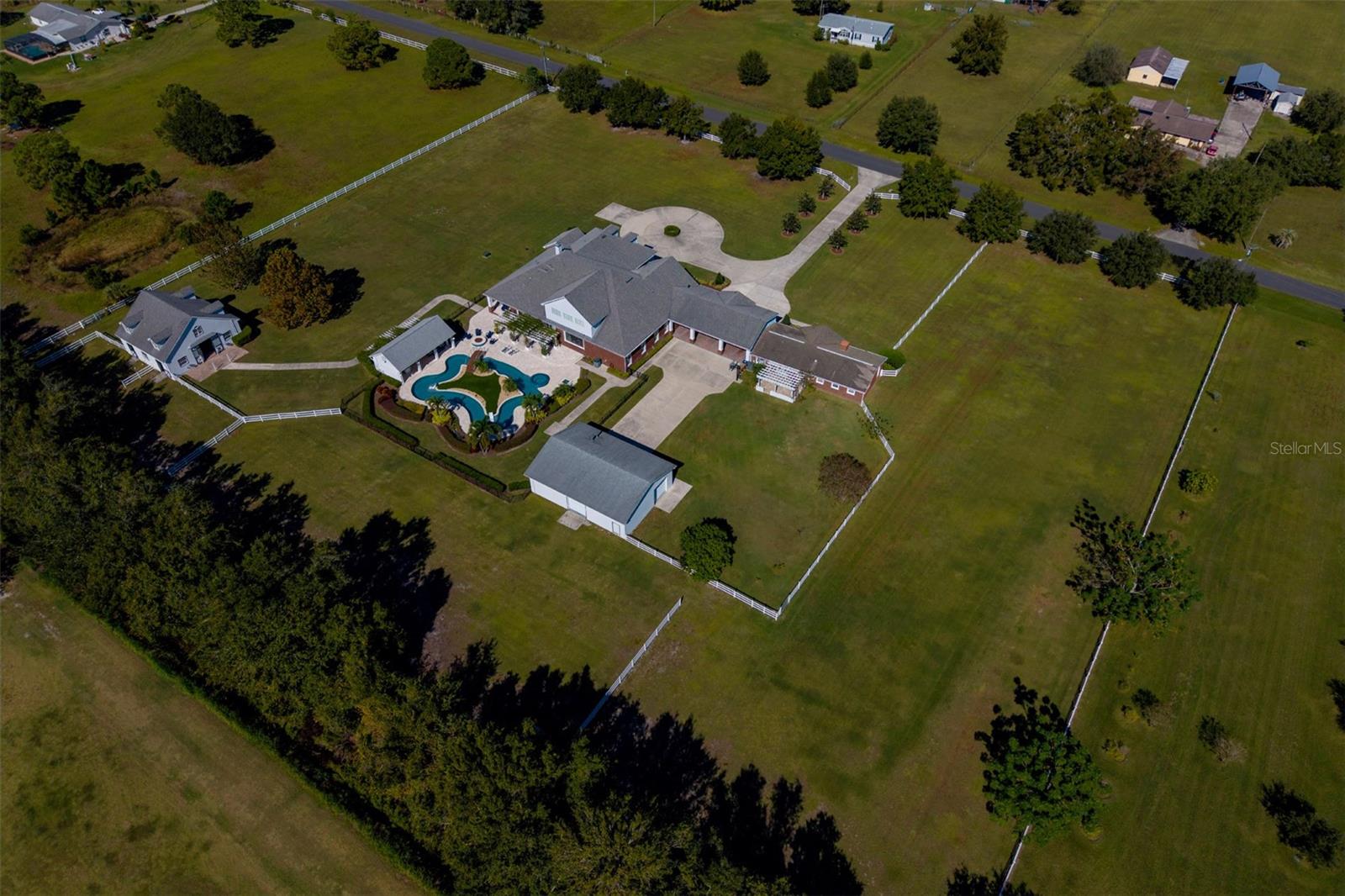 Image 82 of 94 For 2780 Vickie Court