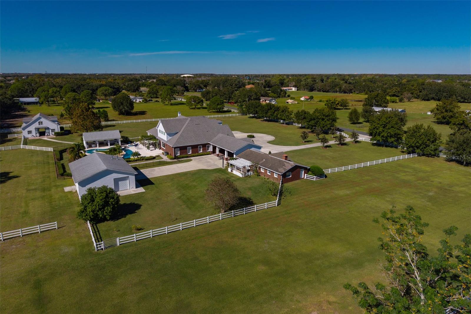 Image 83 of 94 For 2780 Vickie Court