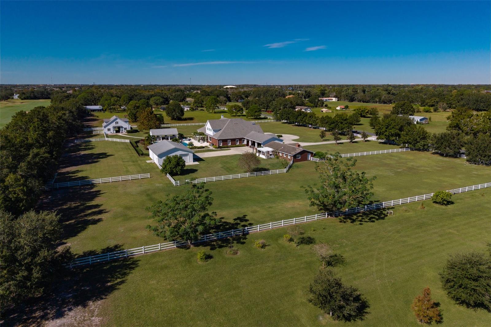 Image 84 of 94 For 2780 Vickie Court