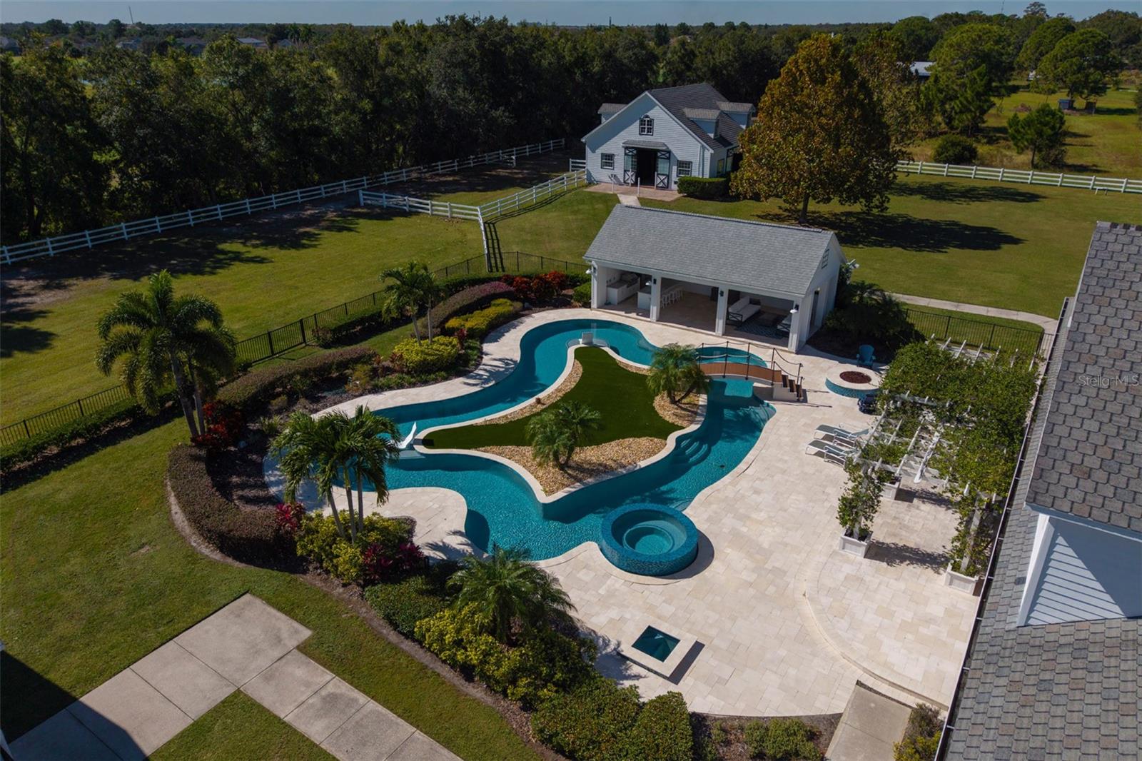 Image 86 of 94 For 2780 Vickie Court