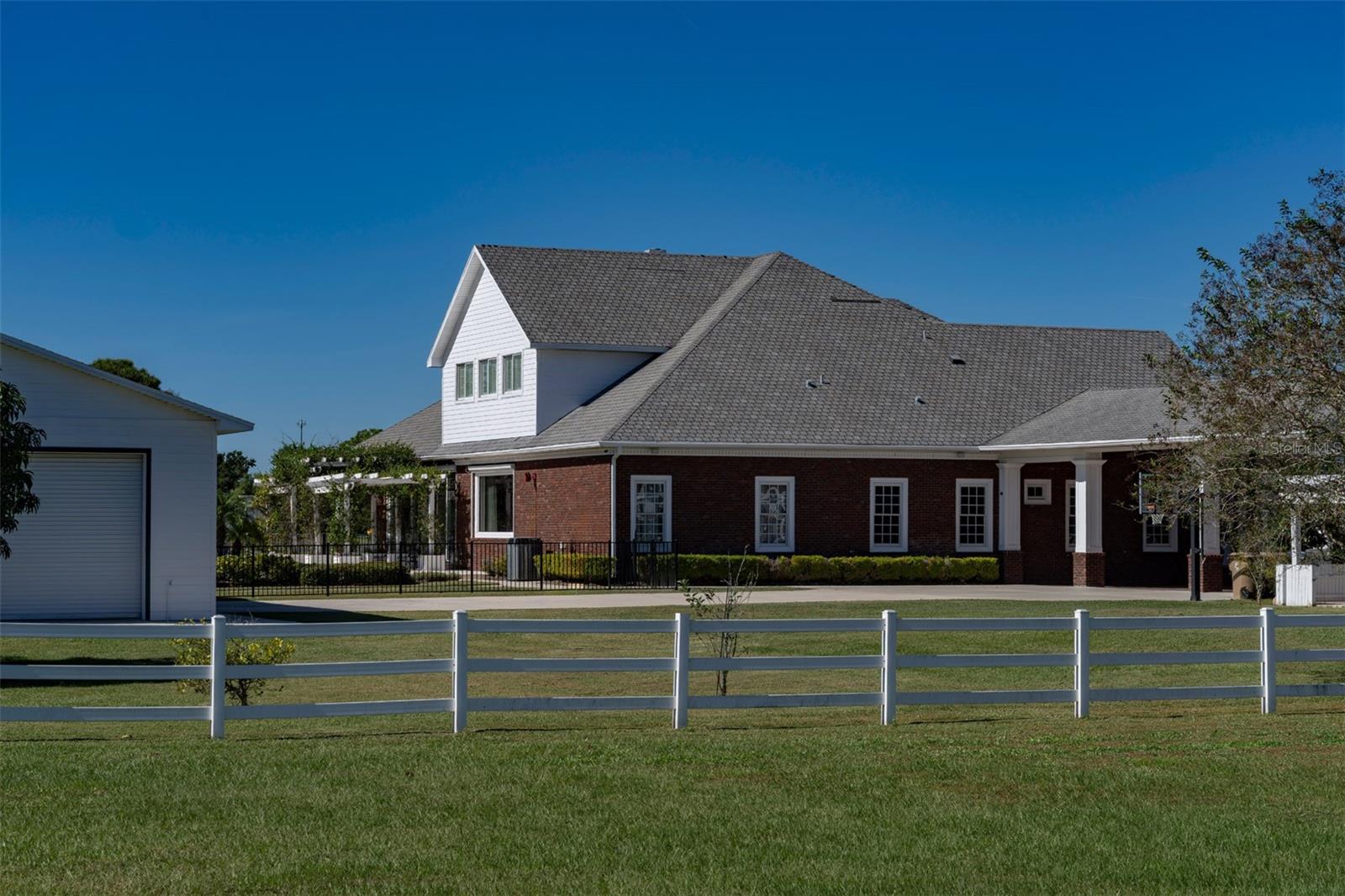 Image 91 of 94 For 2780 Vickie Court