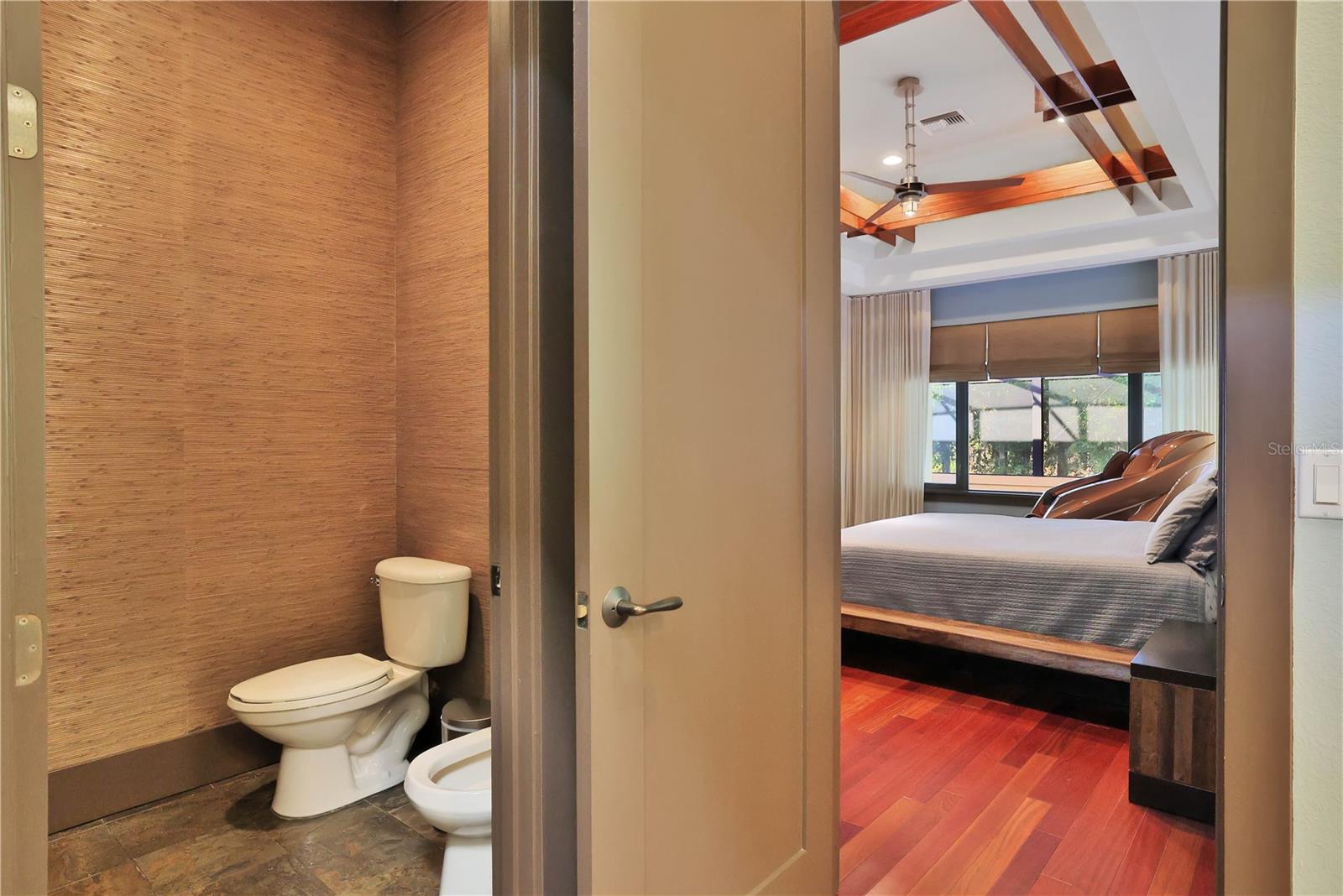 Image 29 of 49 For 3498 Oak Knoll Point