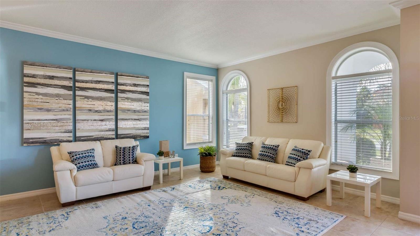 Image 14 of 24 For 321 Las Fuentes Drive