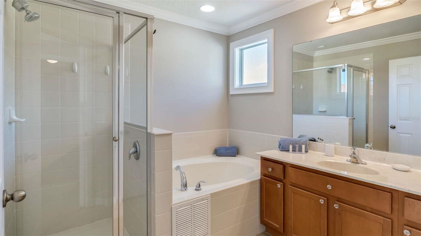 Image 4 of 24 For 321 Las Fuentes Drive