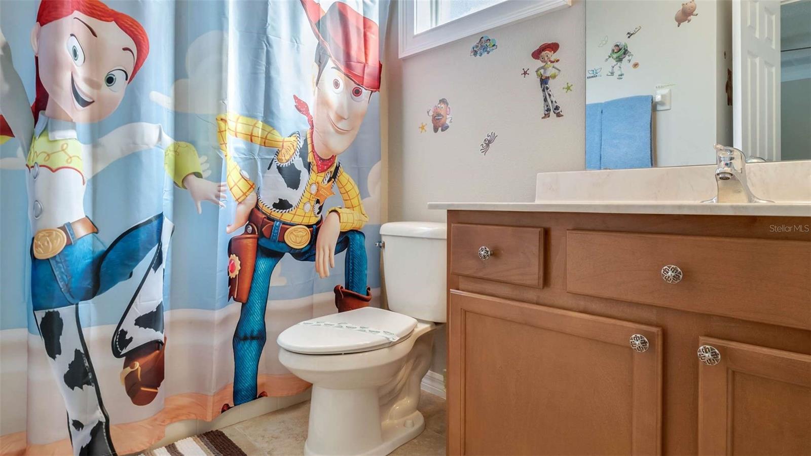 Image 7 of 24 For 321 Las Fuentes Drive