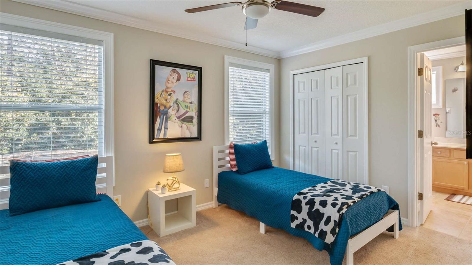 Image 8 of 24 For 321 Las Fuentes Drive