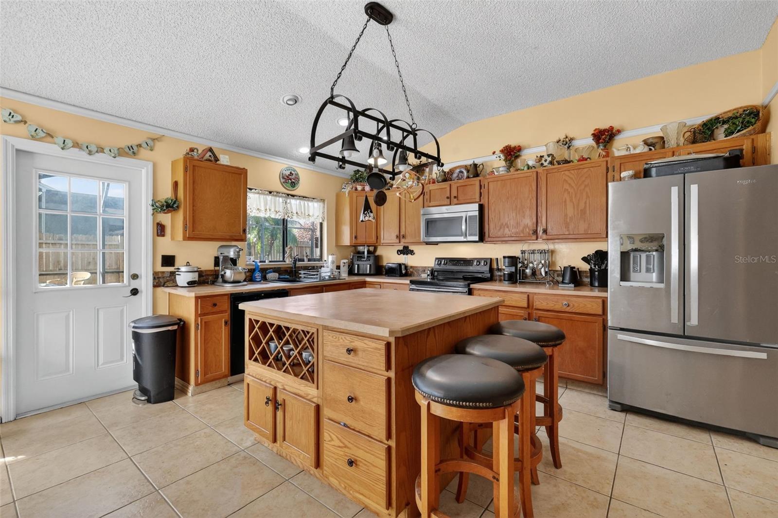 Image 11 of 34 For 562 Hassocks Loop