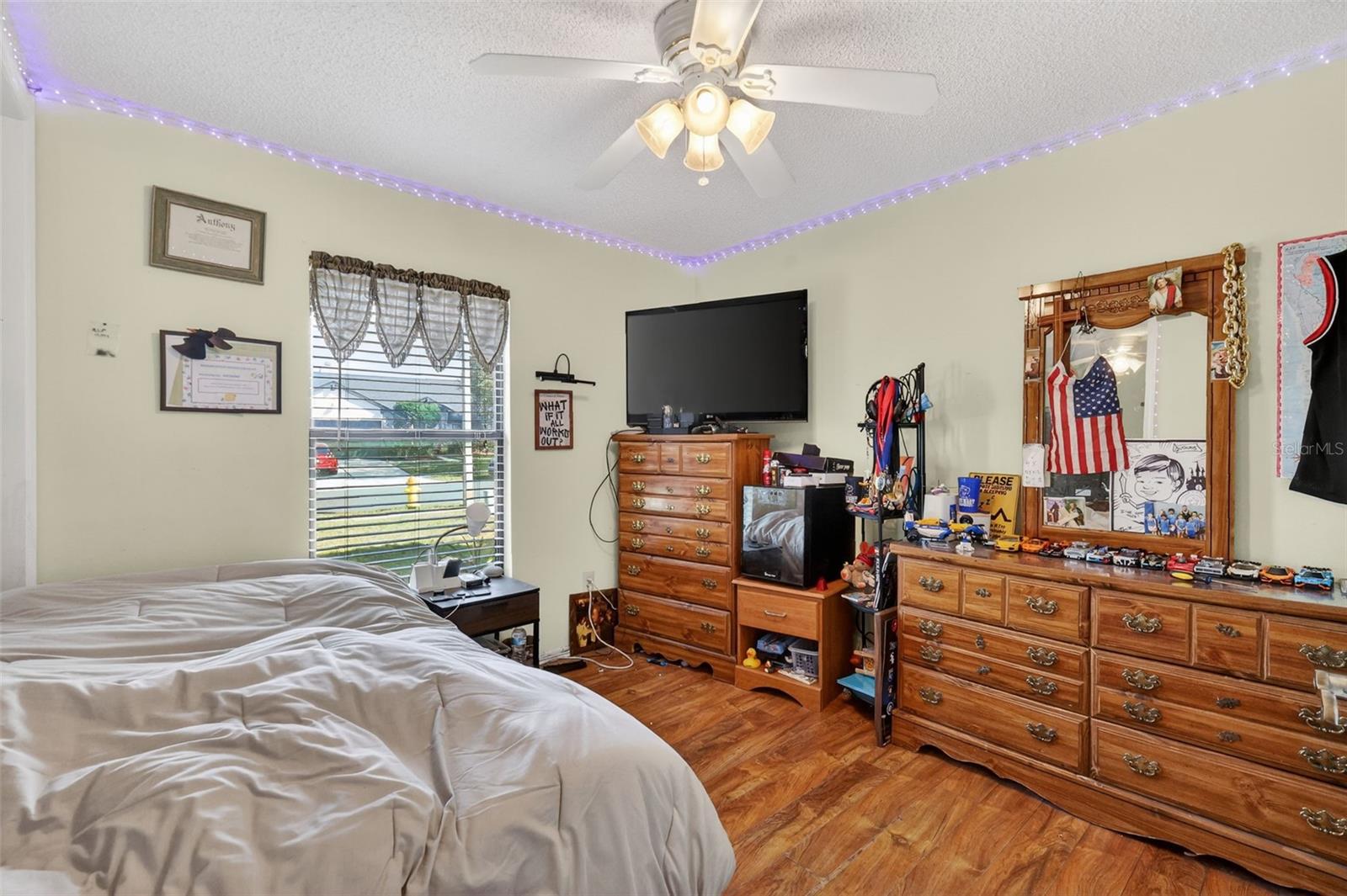 Image 29 of 34 For 562 Hassocks Loop