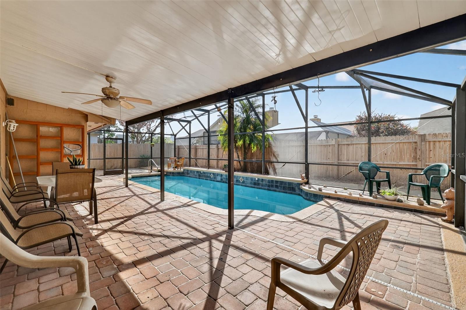 Image 5 of 34 For 562 Hassocks Loop