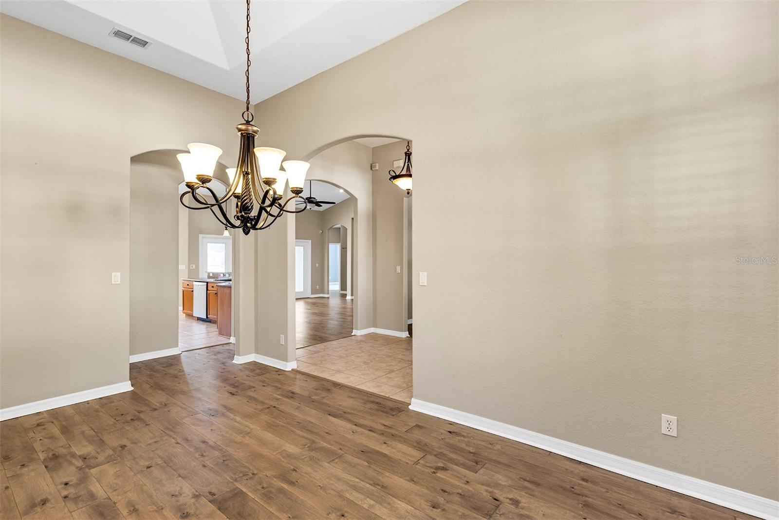 Image 10 of 59 For 9703 Spring Lake Drive