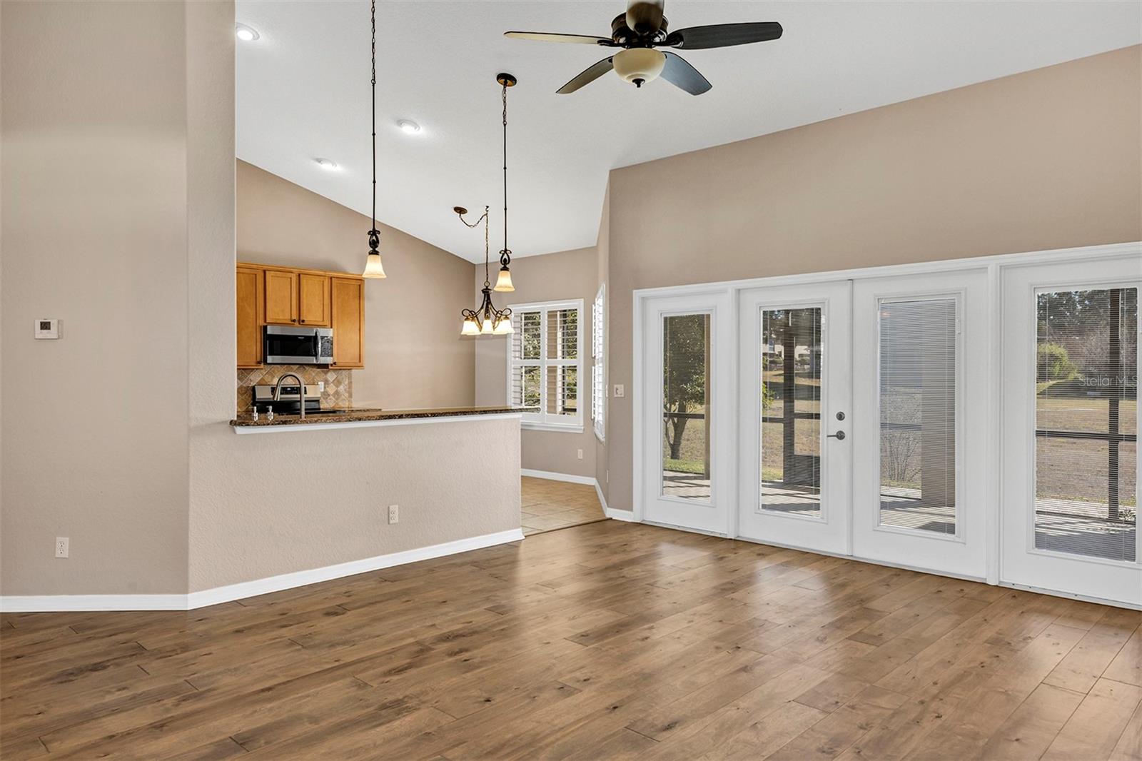 Image 19 of 59 For 9703 Spring Lake Drive