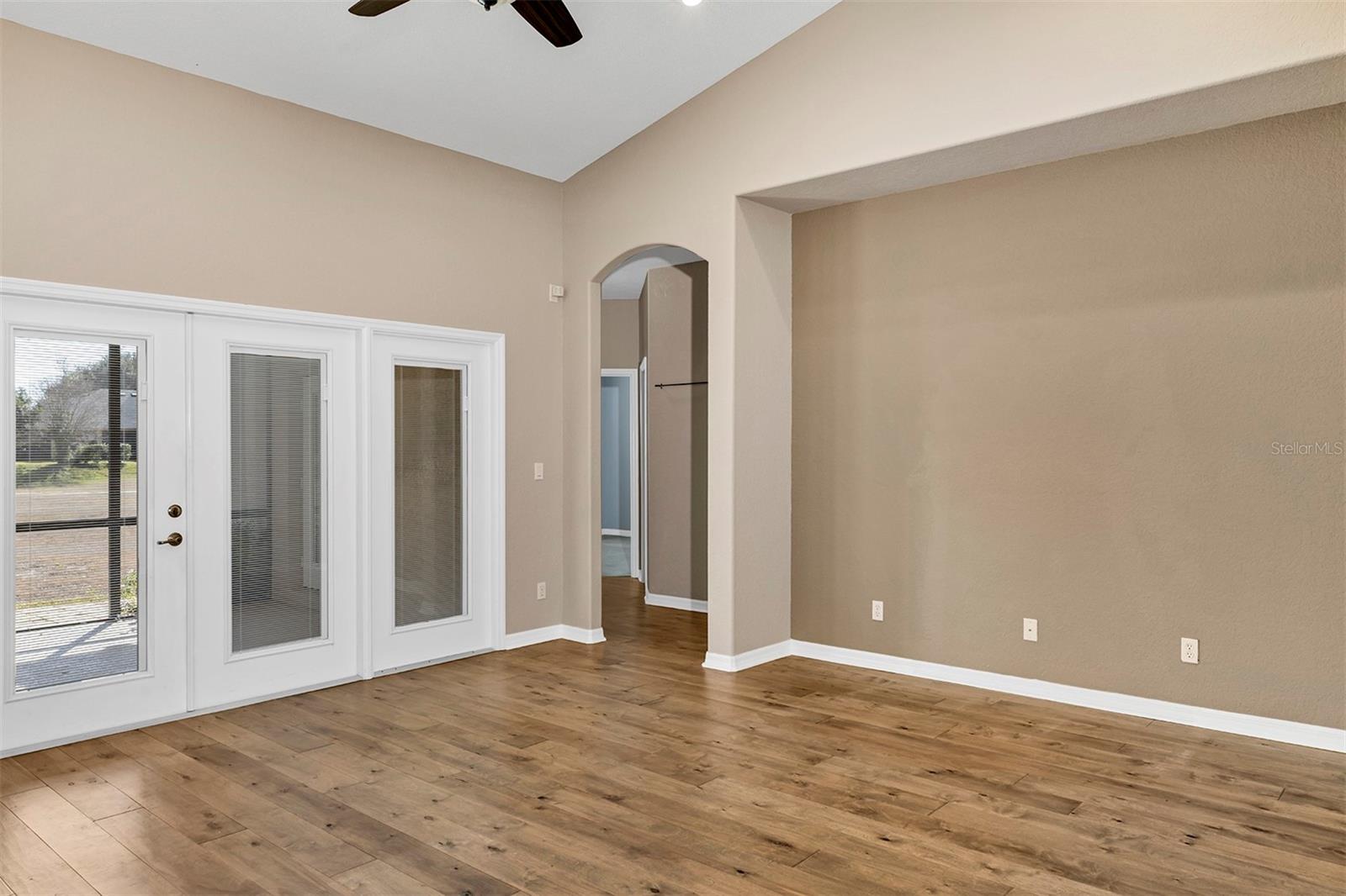 Image 24 of 59 For 9703 Spring Lake Drive