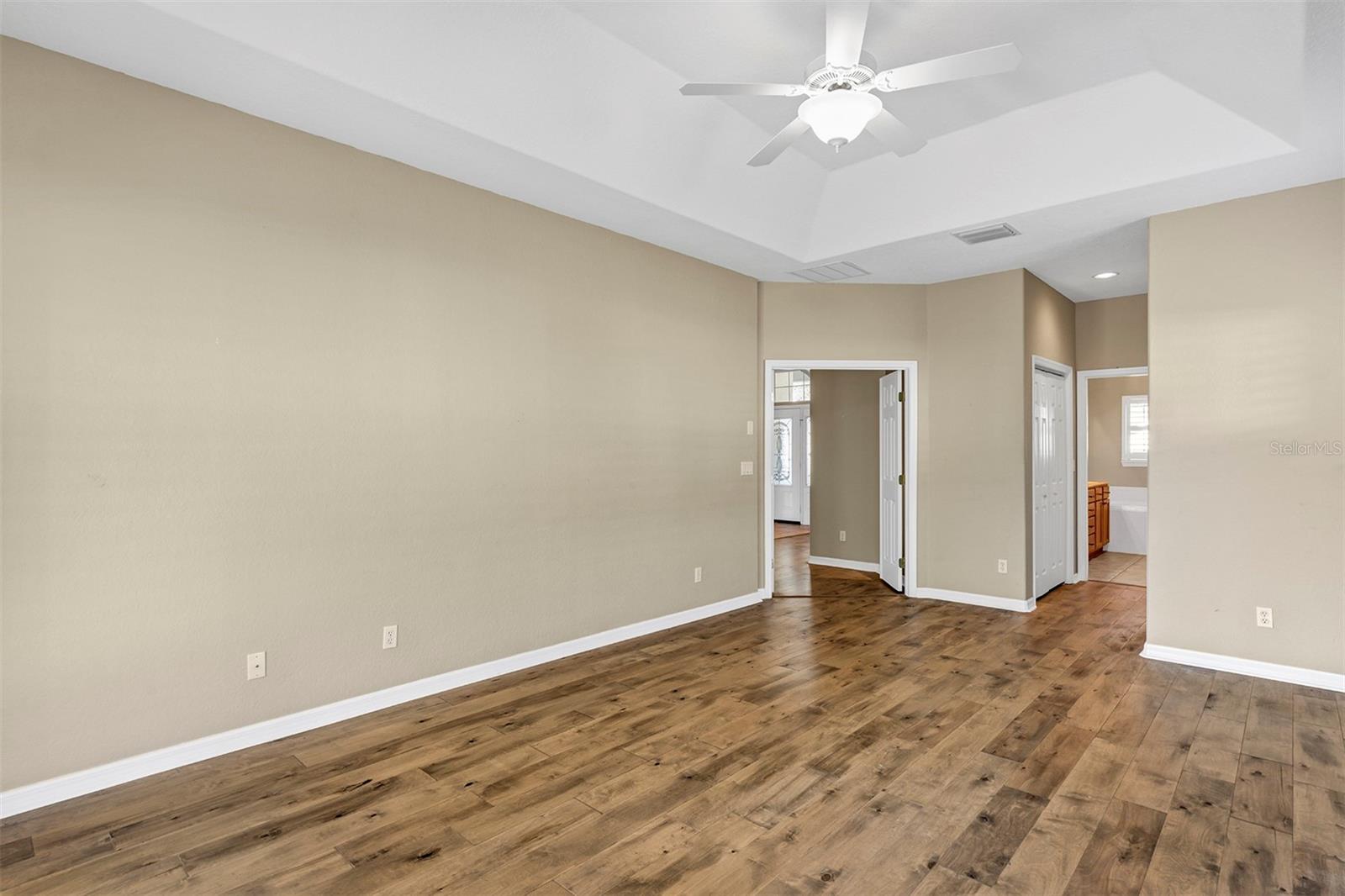 Image 25 of 59 For 9703 Spring Lake Drive