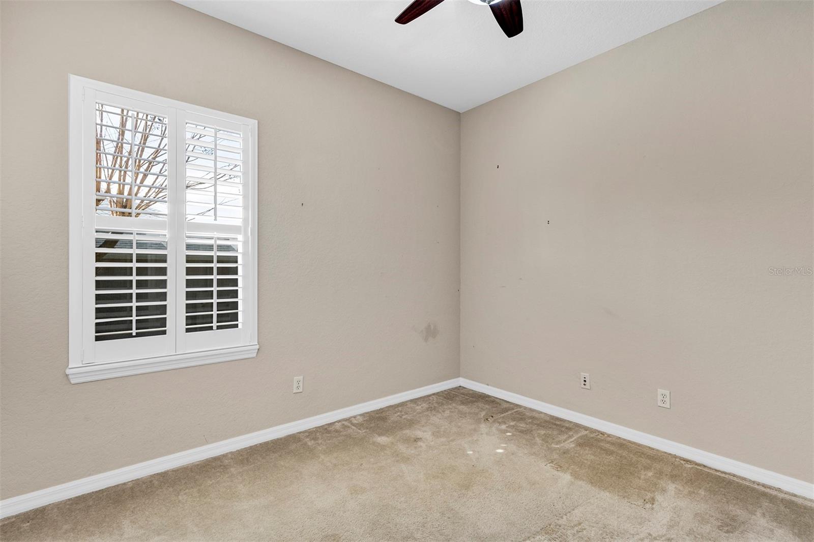 Image 37 of 59 For 9703 Spring Lake Drive