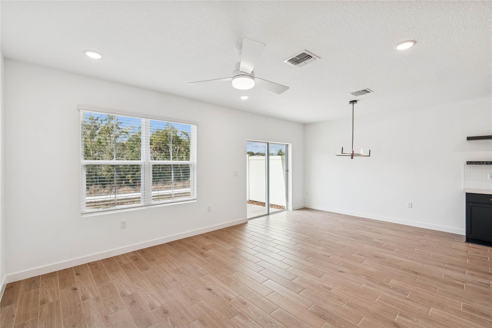 Image 10 of 29 For 3386 Withers Way 64