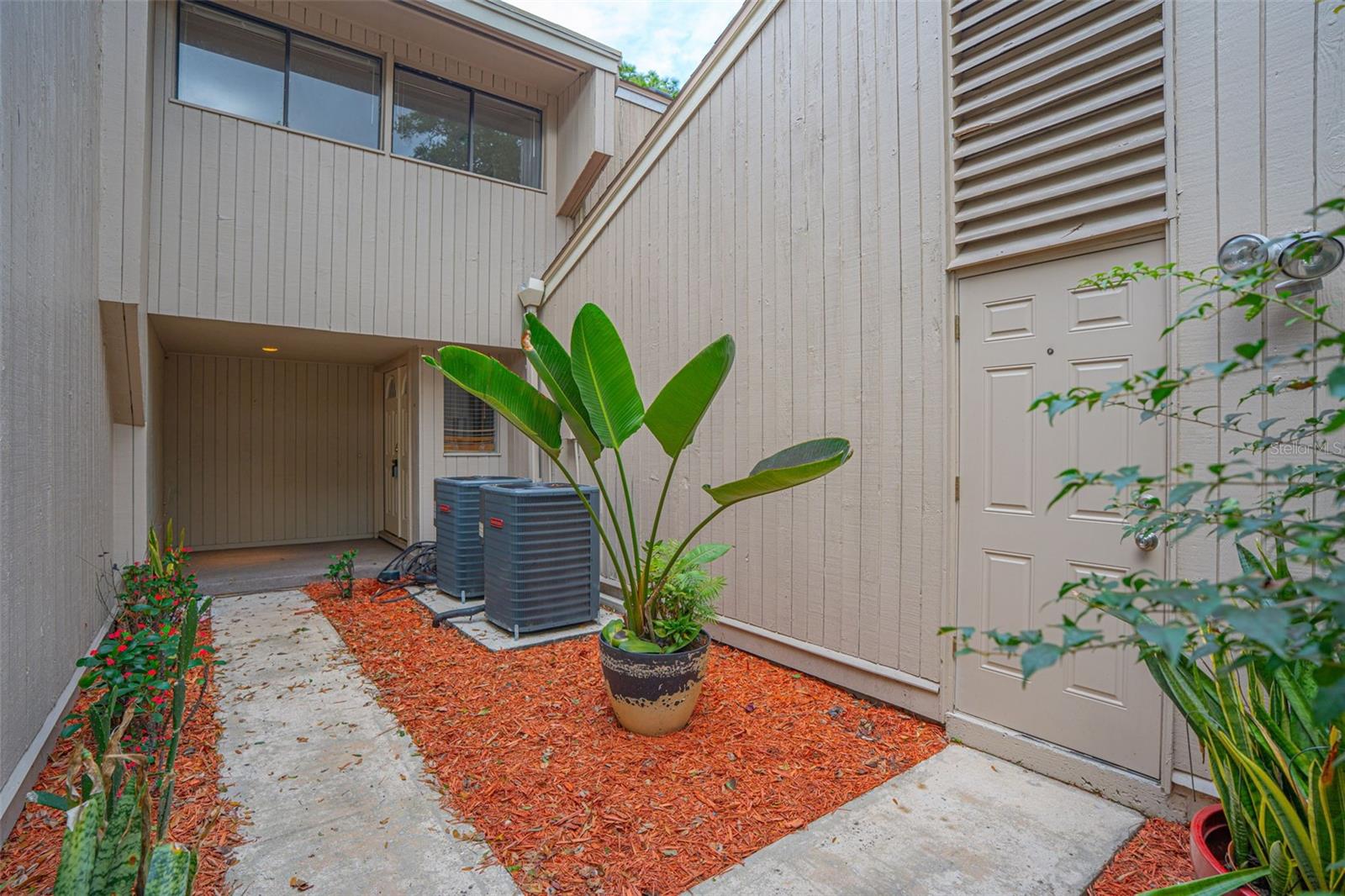 Image 37 of 38 For 100 Hidden Oak Drive