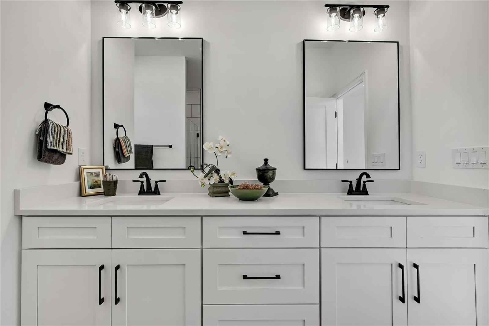 Image 23 of 48 For 13126 Meadow Swallow Avenue