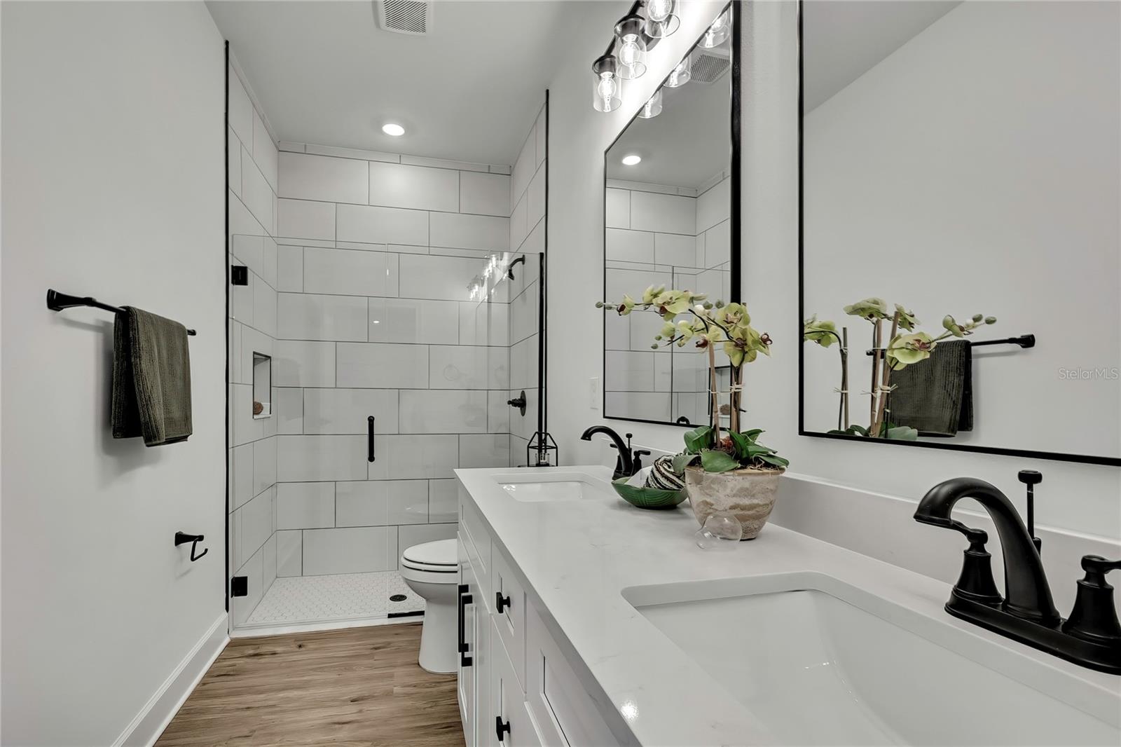 Image 32 of 48 For 13126 Meadow Swallow Avenue