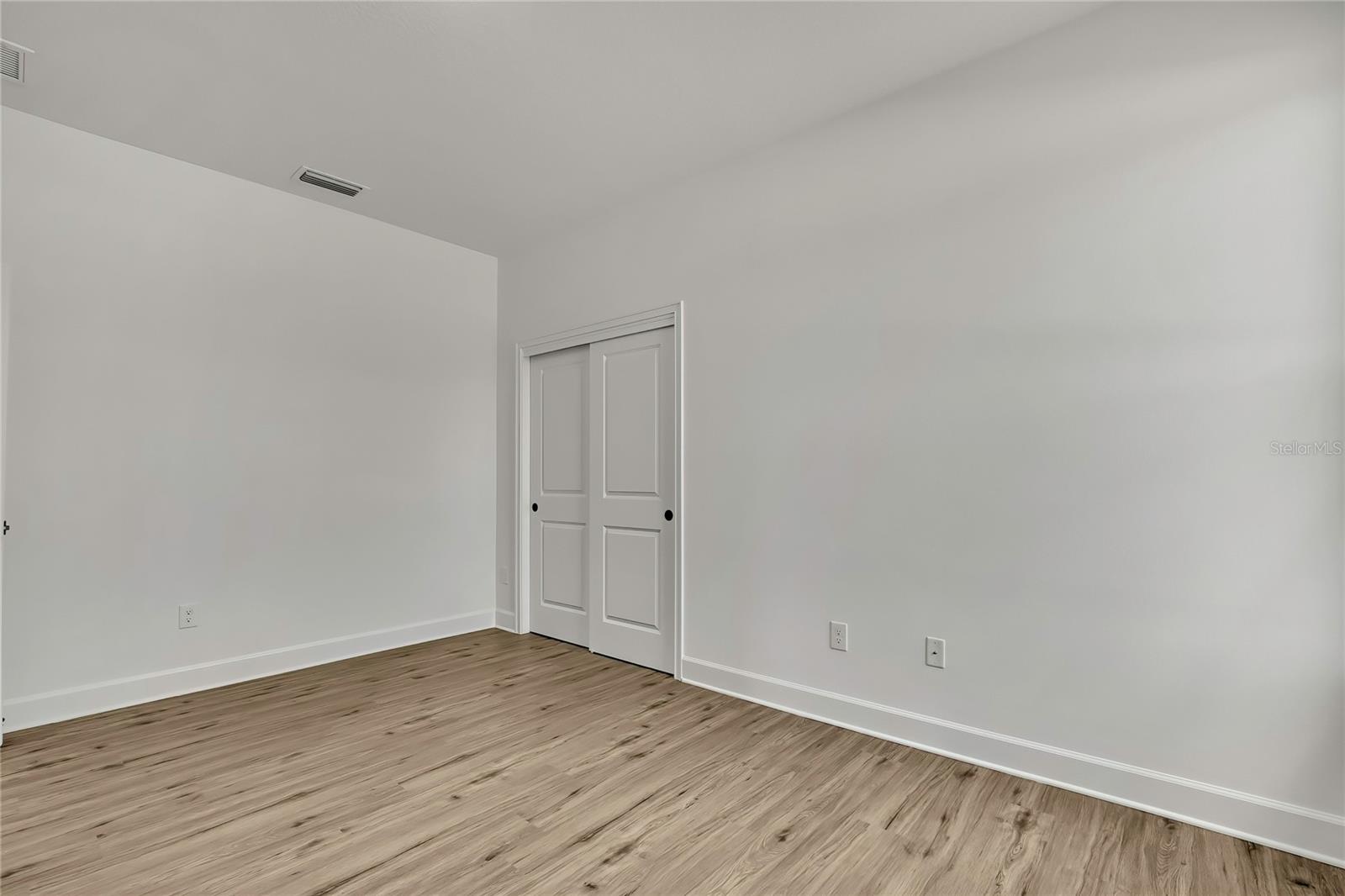 Image 34 of 48 For 13126 Meadow Swallow Avenue