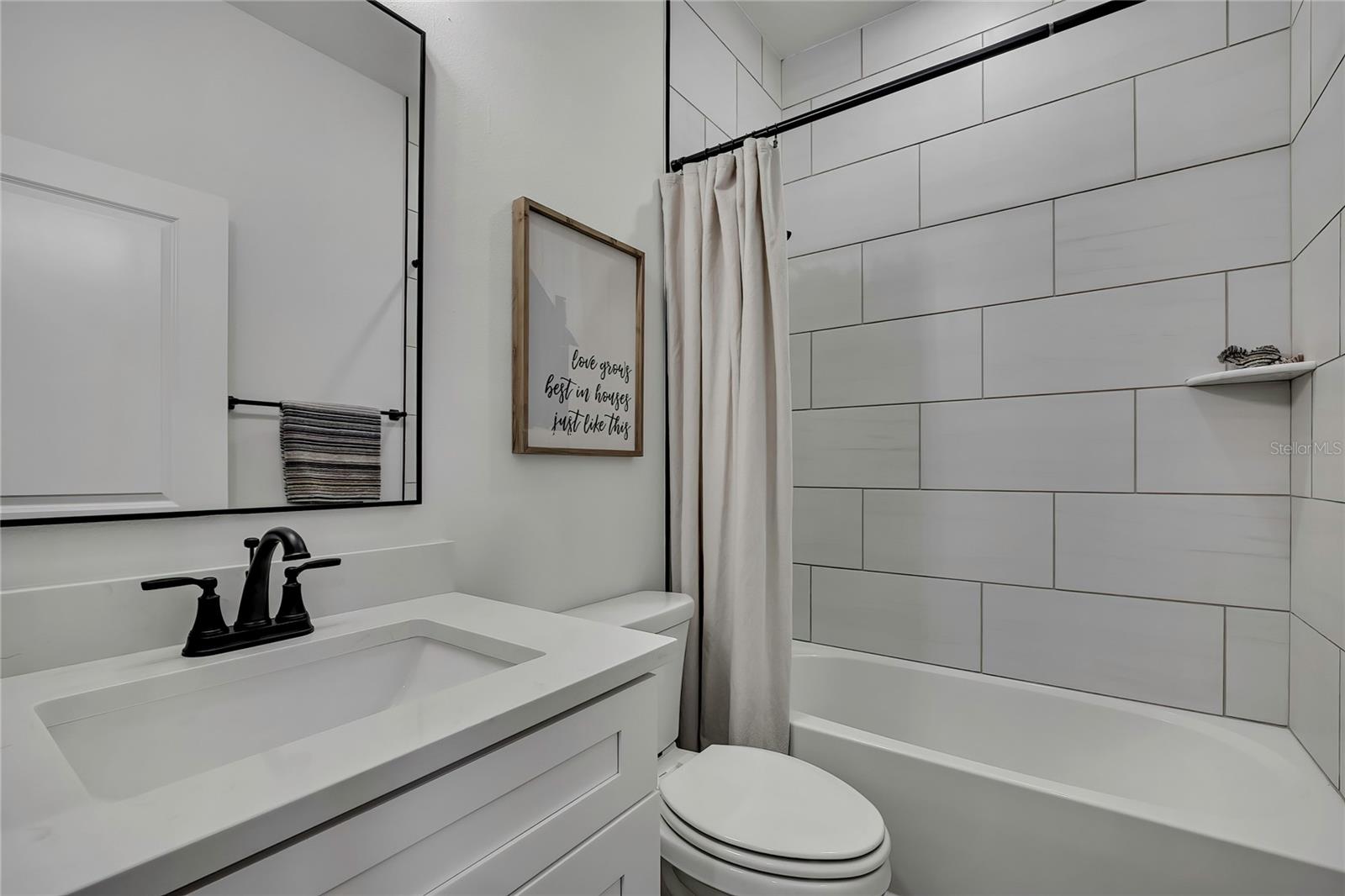 Image 36 of 48 For 13126 Meadow Swallow Avenue