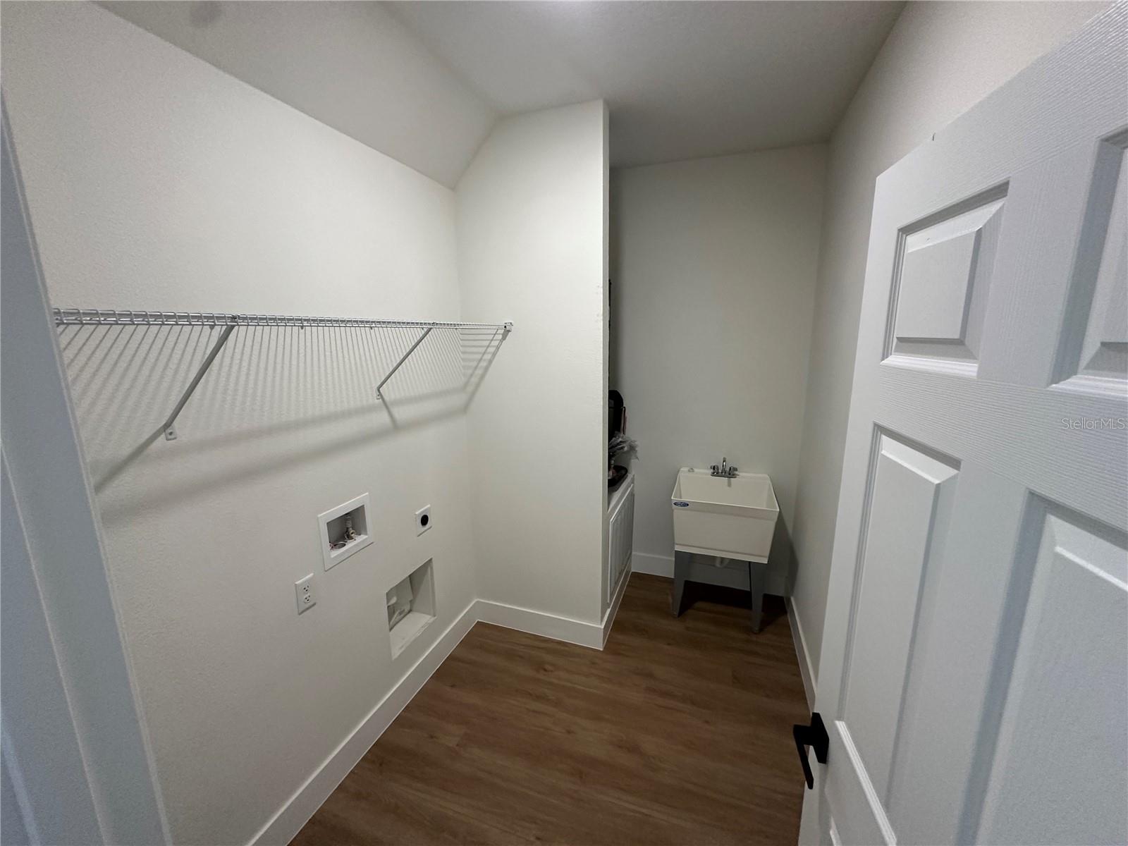 Image 14 of 24 For 1323 Derby Drive