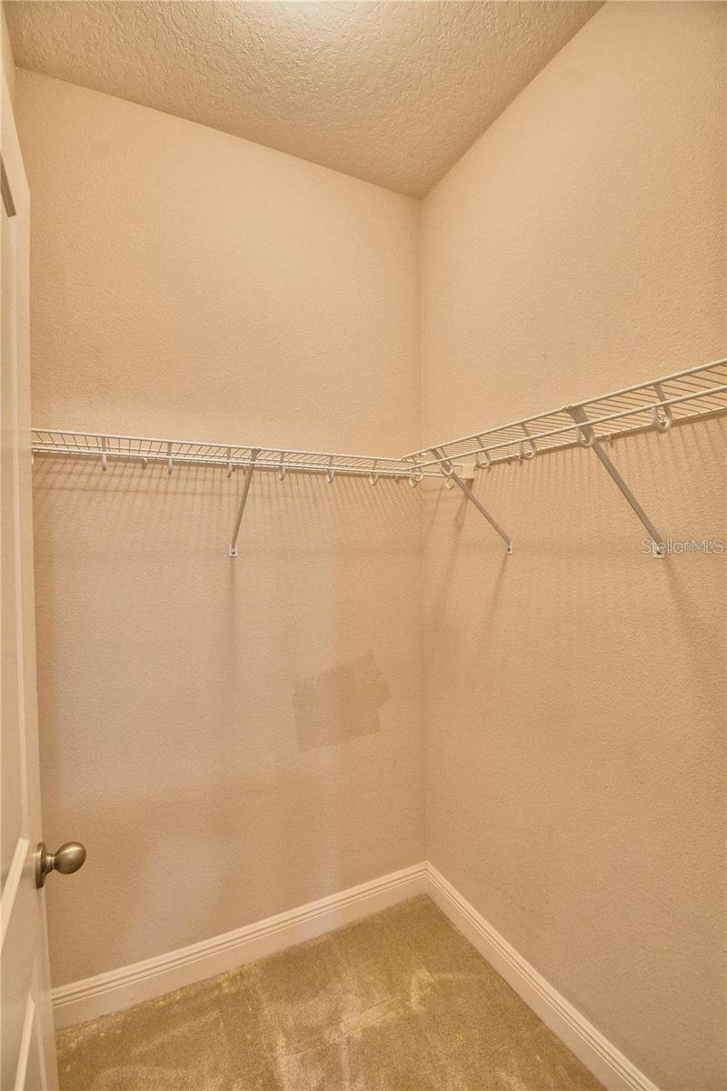 Image 27 of 67 For 193 Aberdeen Street