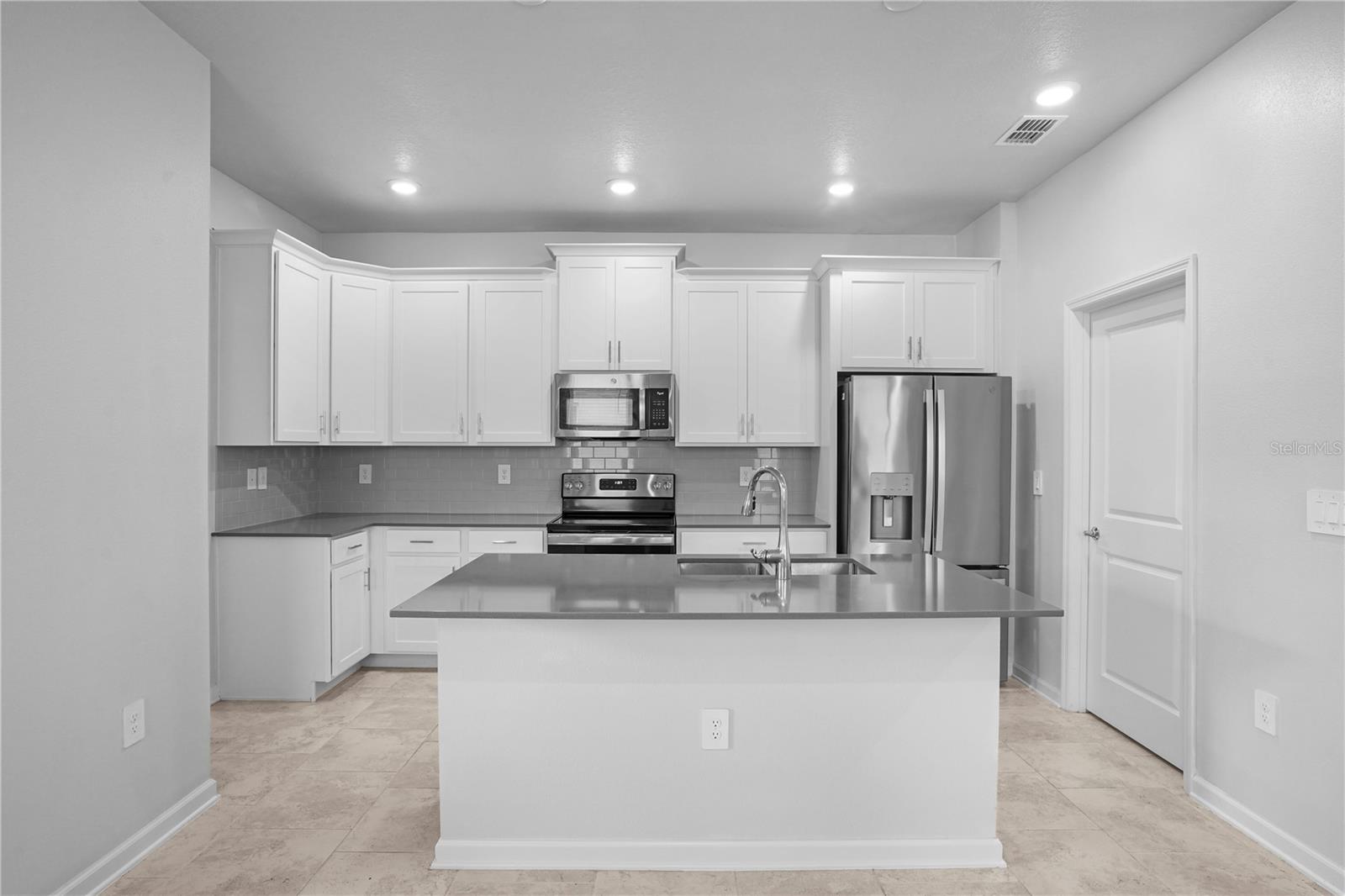 Image 12 of 43 For 6449 Sprucepine Lane