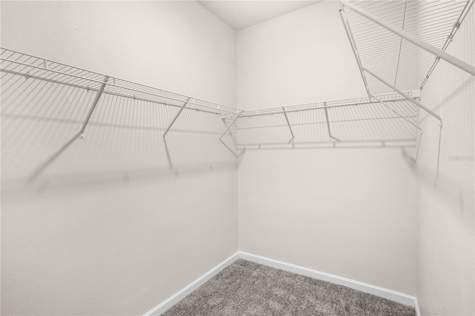 Image 26 of 43 For 6449 Sprucepine Lane