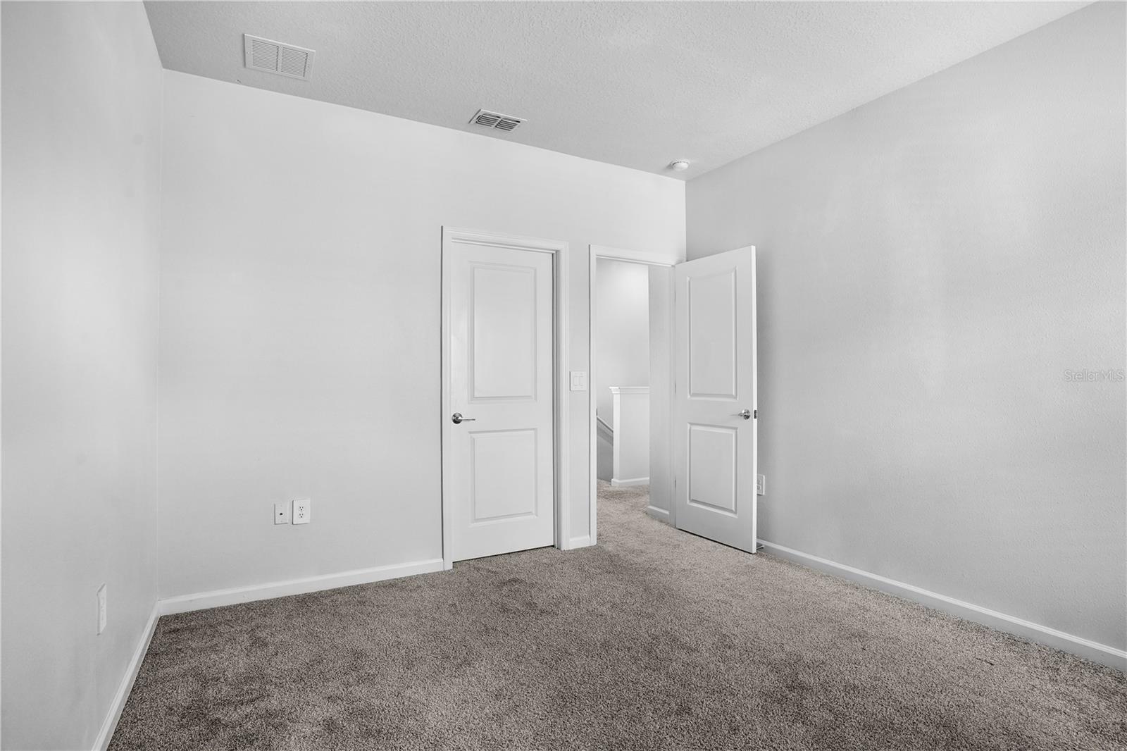 Image 30 of 43 For 6449 Sprucepine Lane