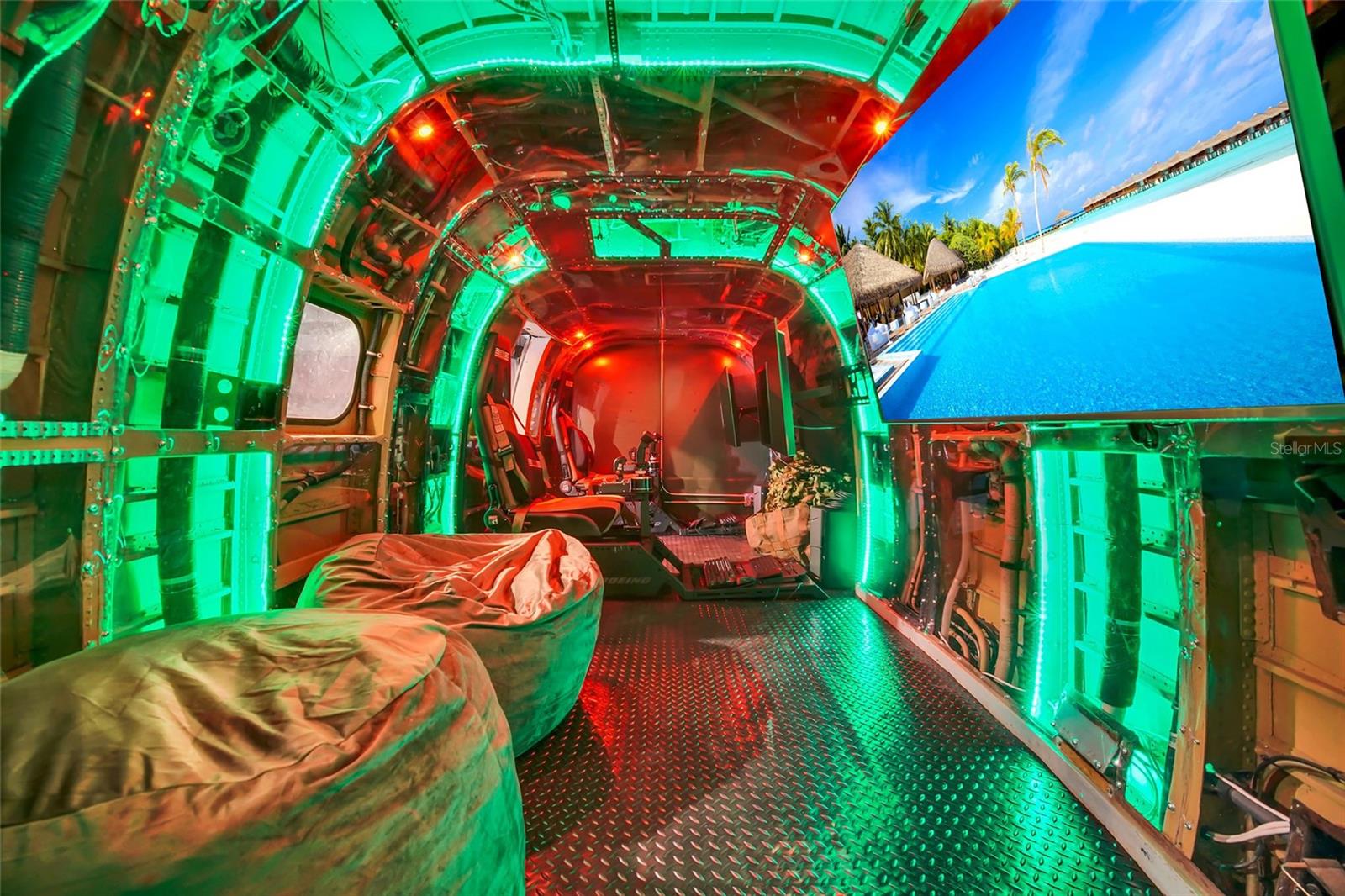 Image 19 of 84 For 1213 Radiant Street