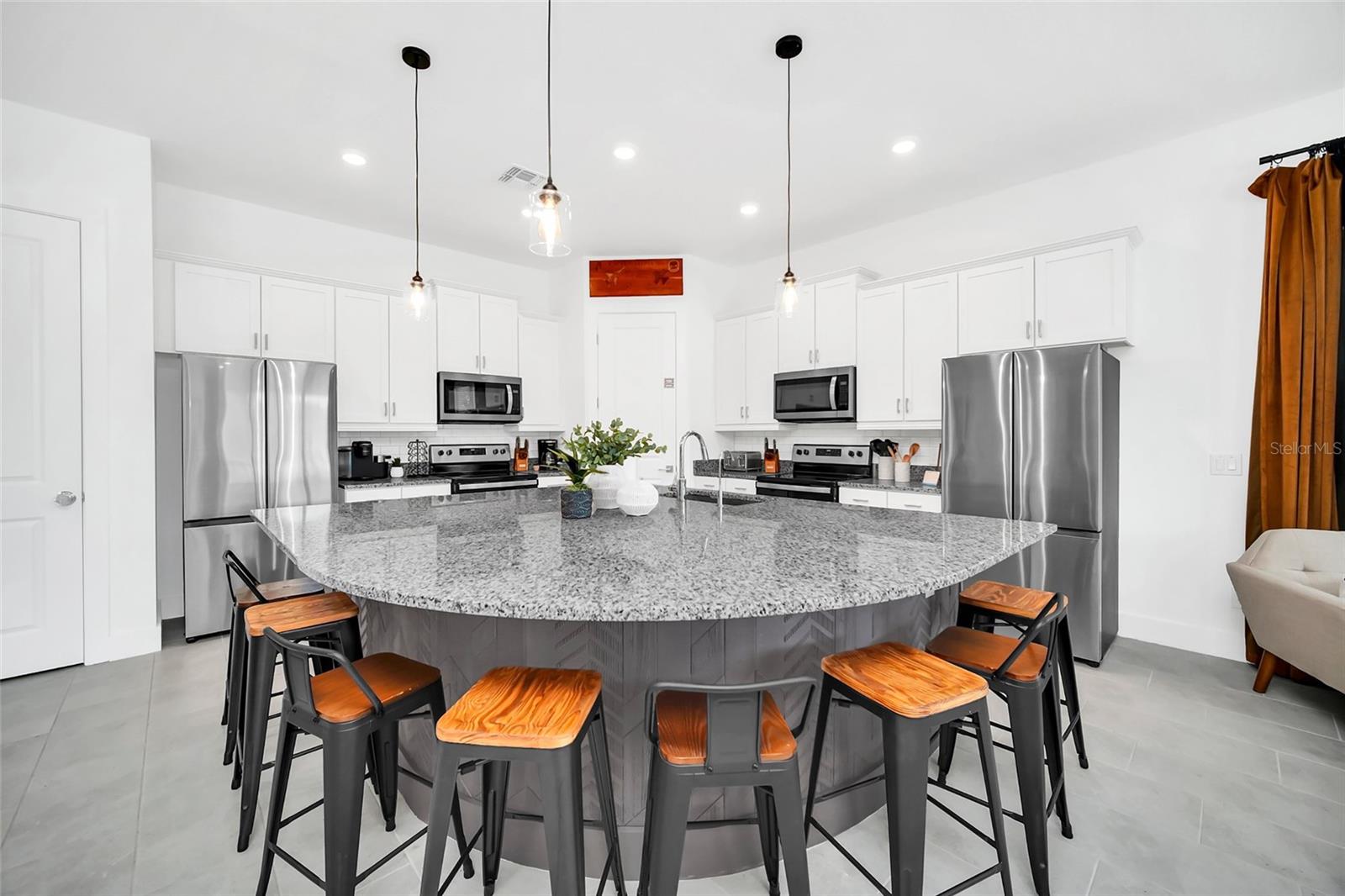 Image 27 of 84 For 1213 Radiant Street