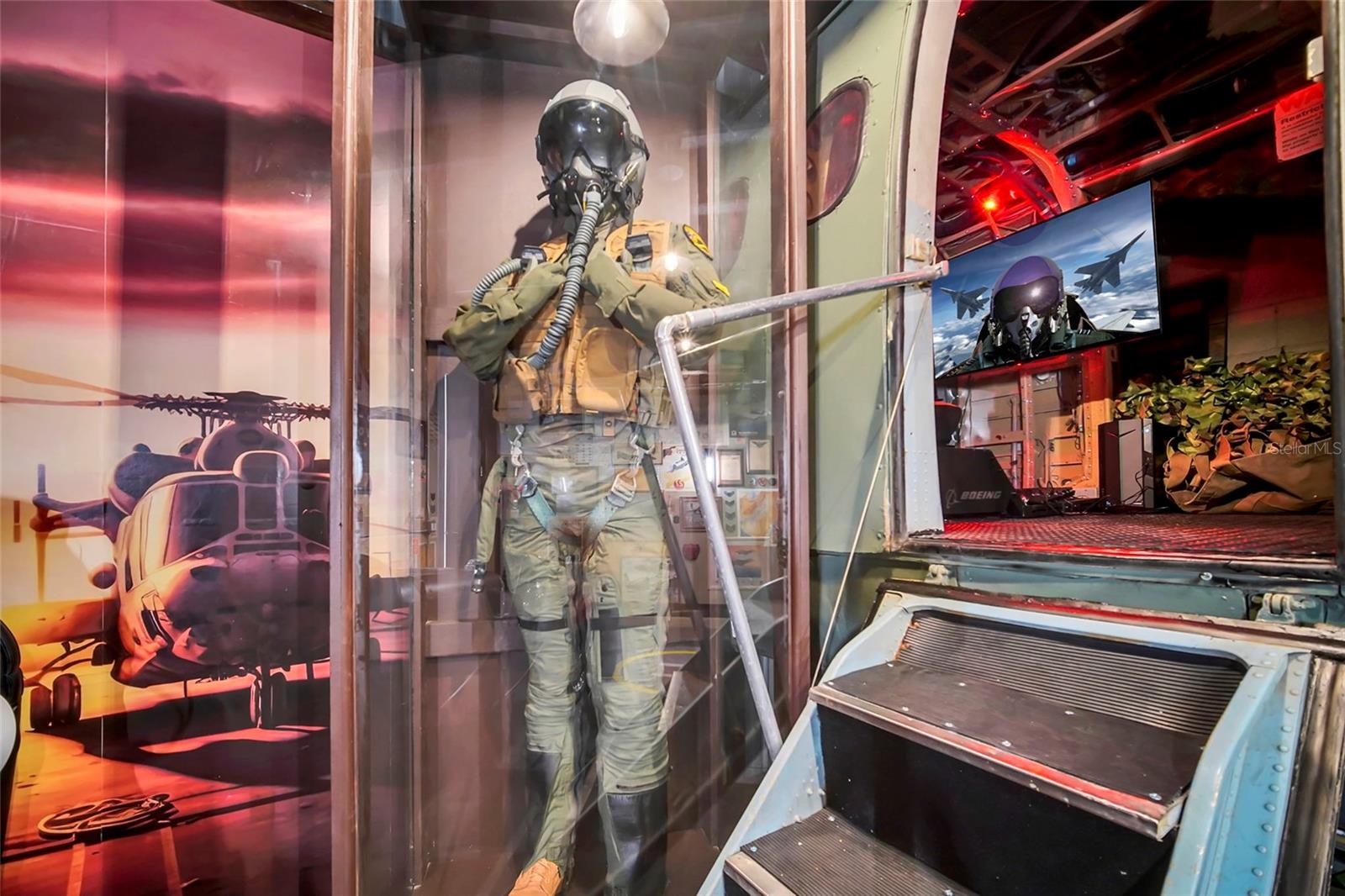 Image 4 of 84 For 1213 Radiant Street