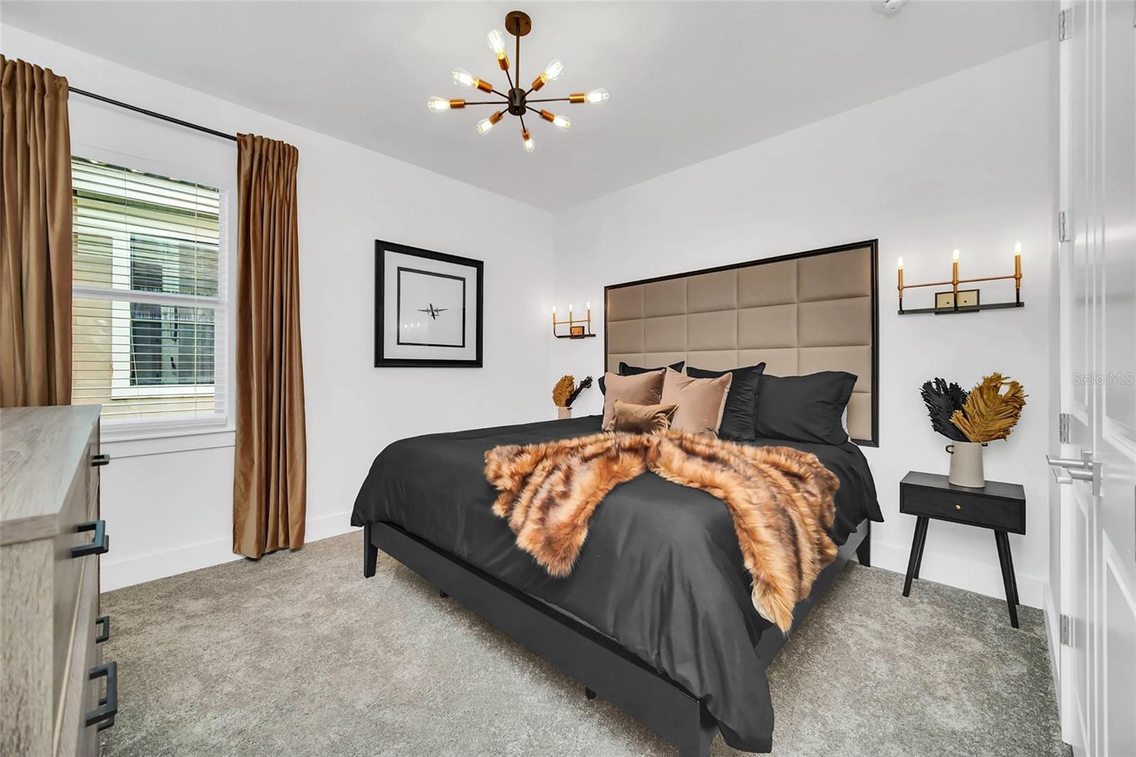 Image 55 of 84 For 1213 Radiant Street