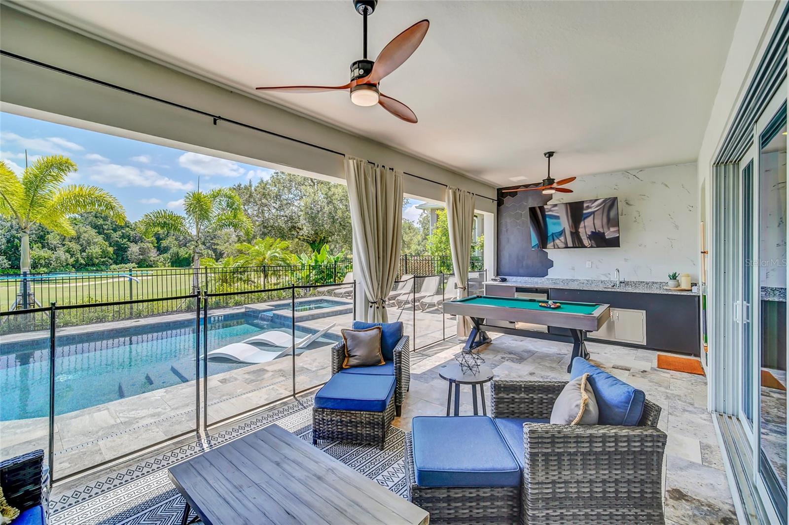 Image 69 of 84 For 1213 Radiant Street