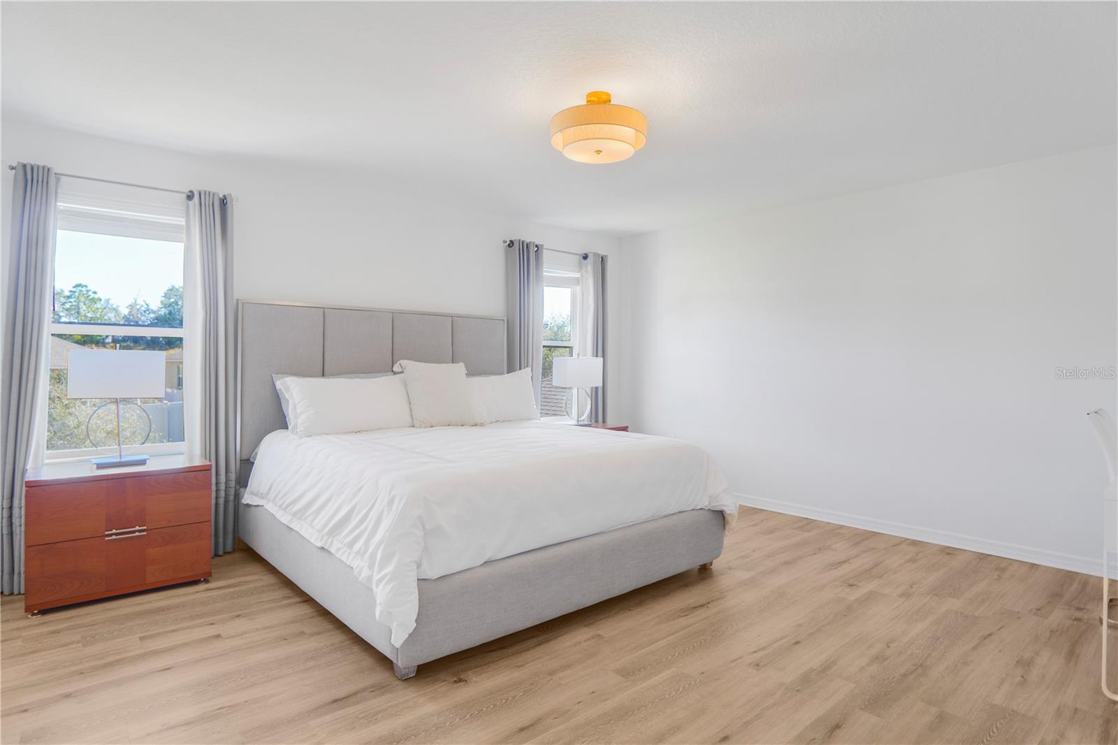 Image 33 of 80 For 2045 Suwannee Banks Street