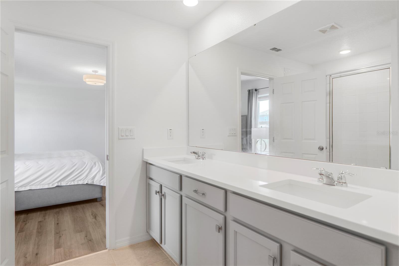 Image 38 of 80 For 2045 Suwannee Banks Street