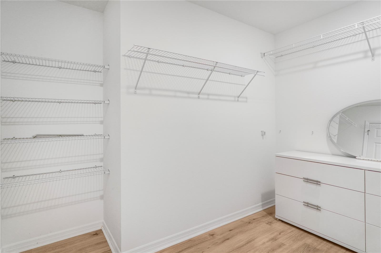 Image 41 of 80 For 2045 Suwannee Banks Street