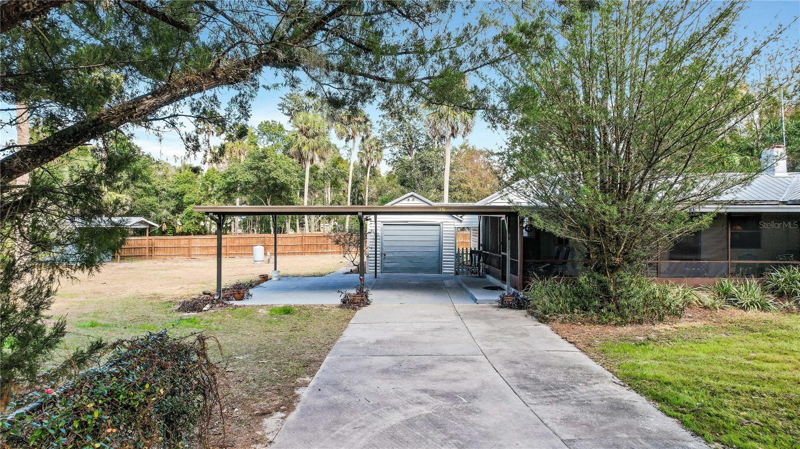 Image 3 of 69 For 257 Desoto Avenue