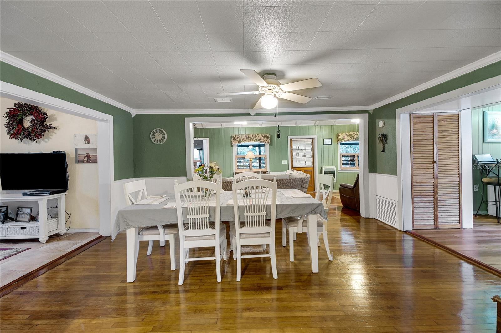 Image 40 of 69 For 257 Desoto Avenue