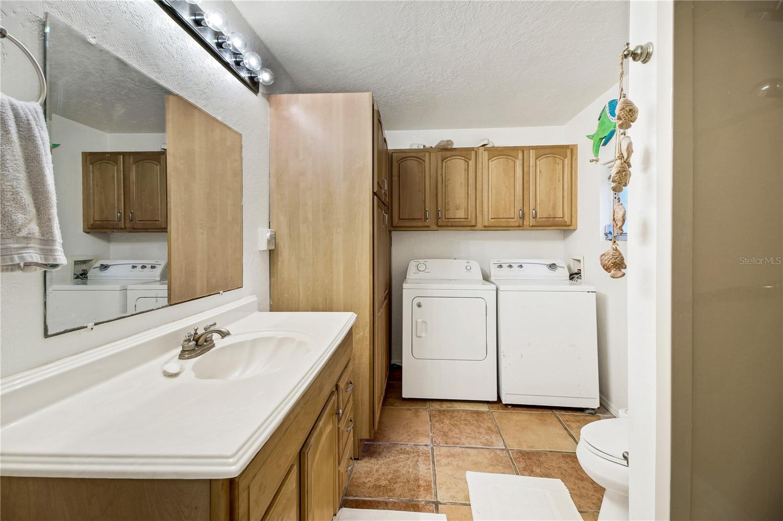 Image 49 of 69 For 257 Desoto Avenue