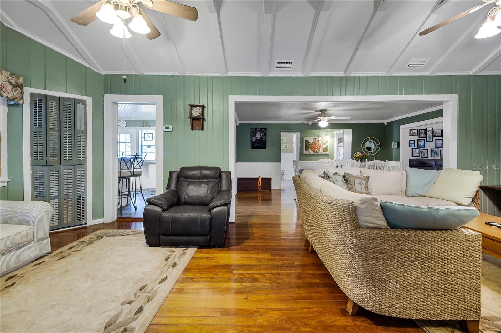 Image 52 of 69 For 257 Desoto Avenue