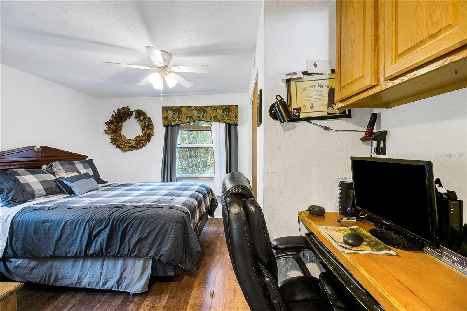 Image 8 of 69 For 257 Desoto Avenue