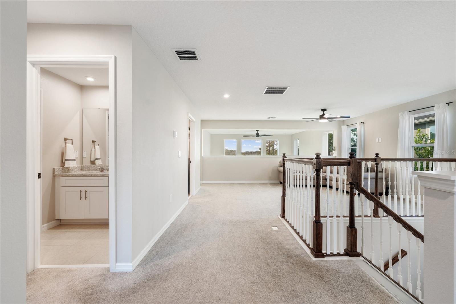 Image 21 of 80 For 16975 Wingspread Loop