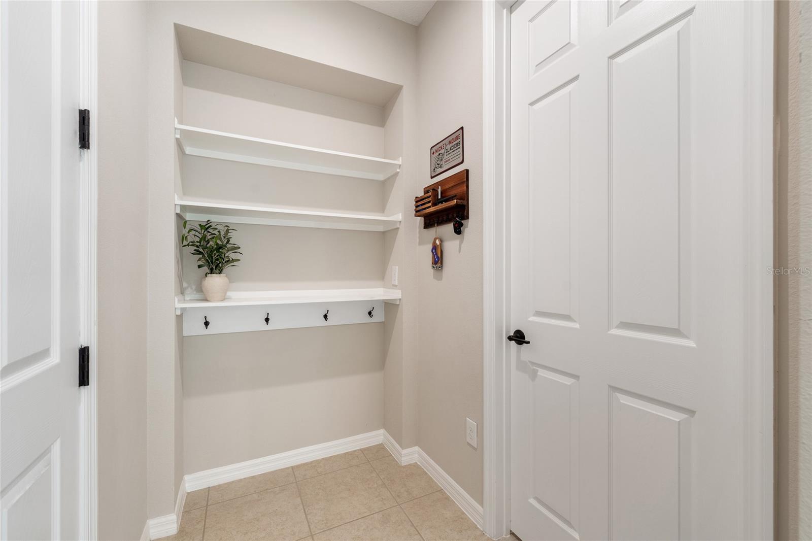 Image 35 of 80 For 16975 Wingspread Loop