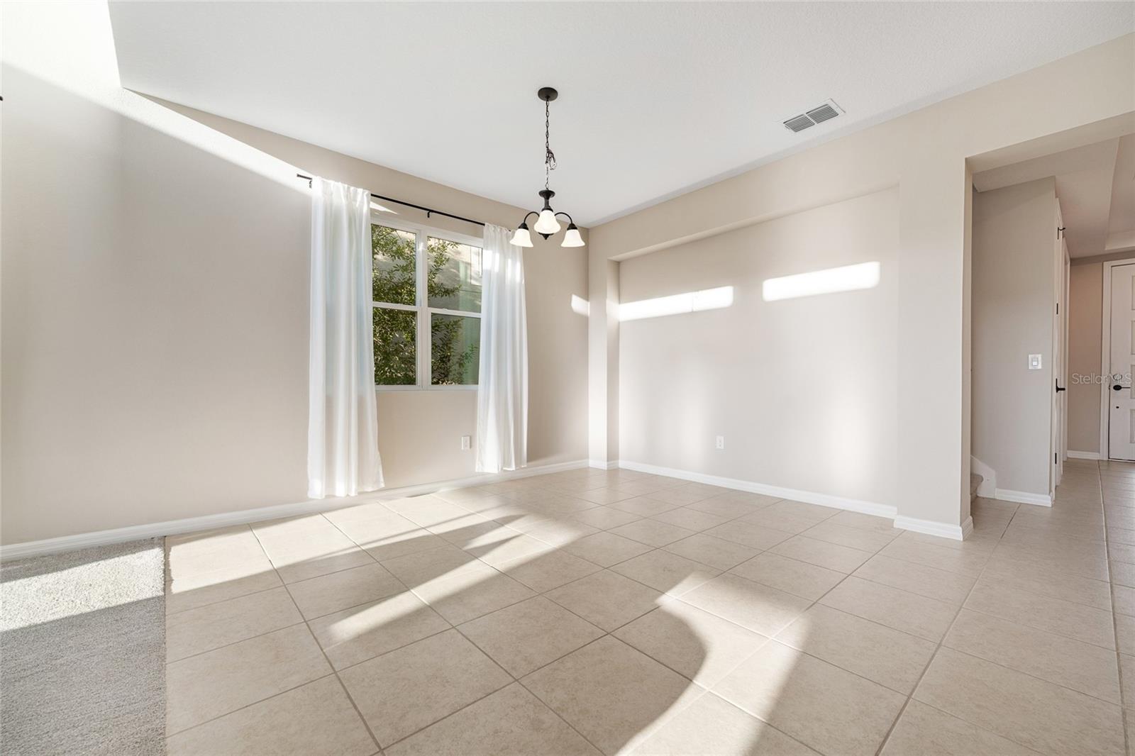 Image 38 of 80 For 16975 Wingspread Loop