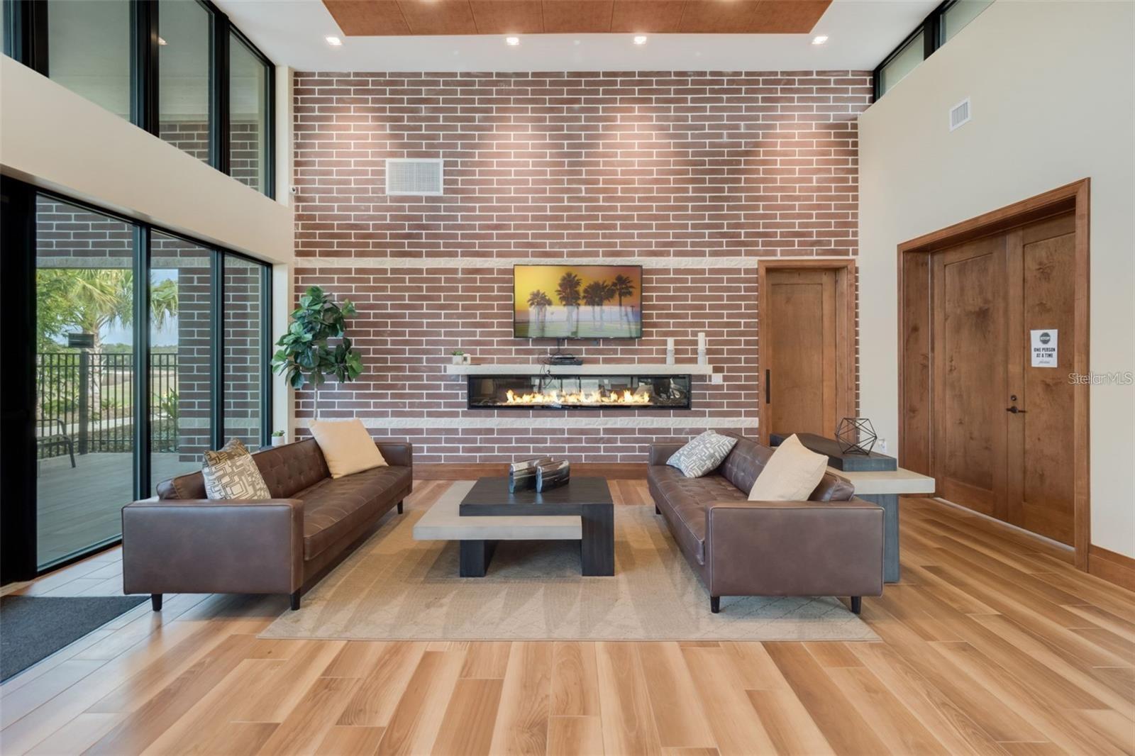 Image 70 of 80 For 16975 Wingspread Loop