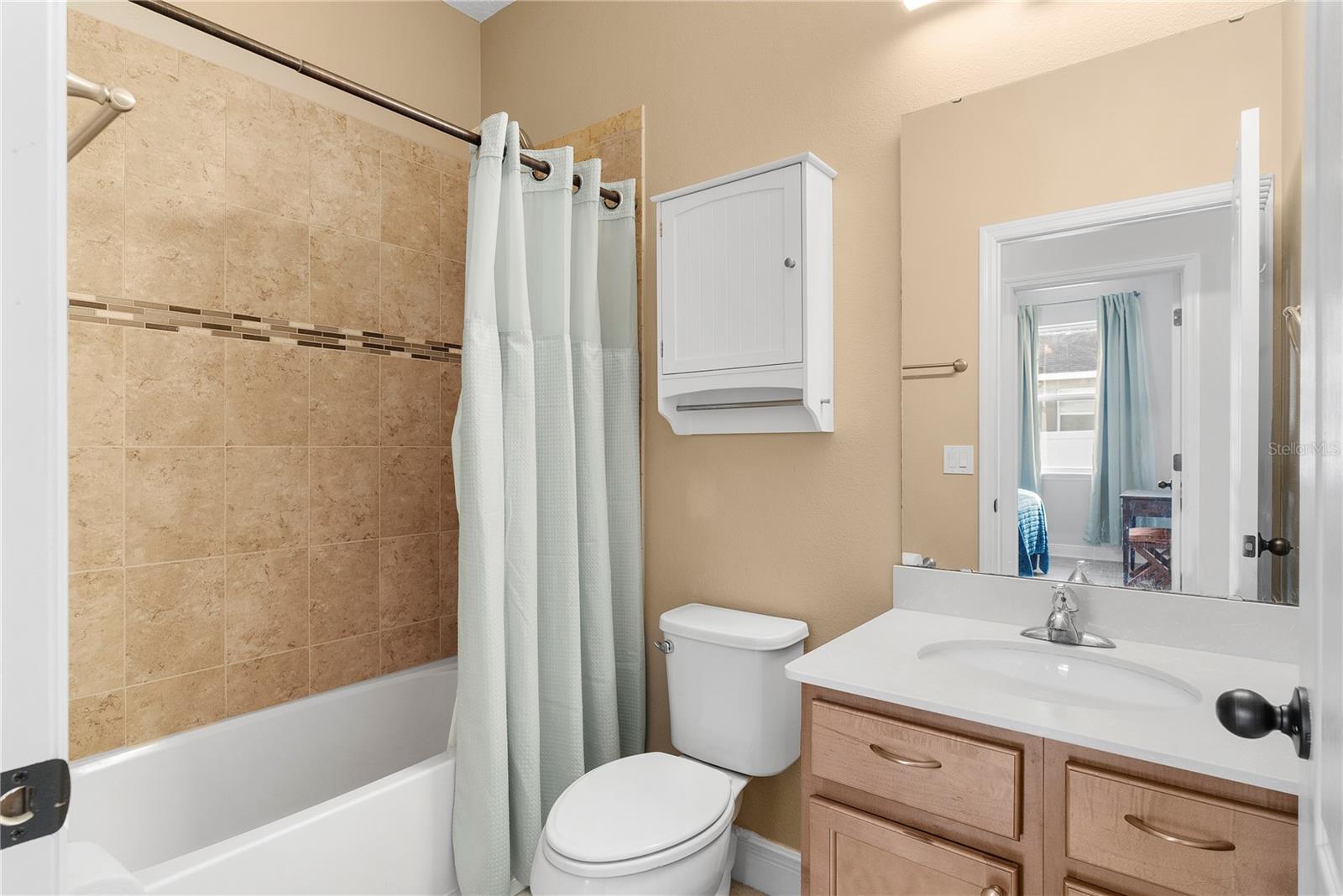 Image 16 of 37 For 707 Grassy Stone Drive