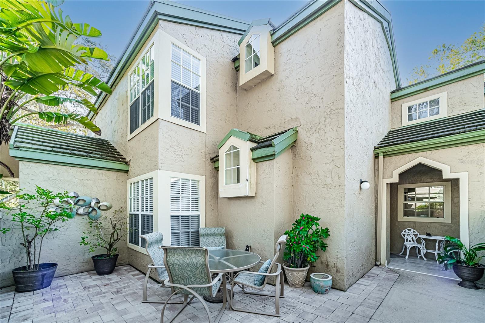 Image 2 of 34 For 123 Becket Lane 123