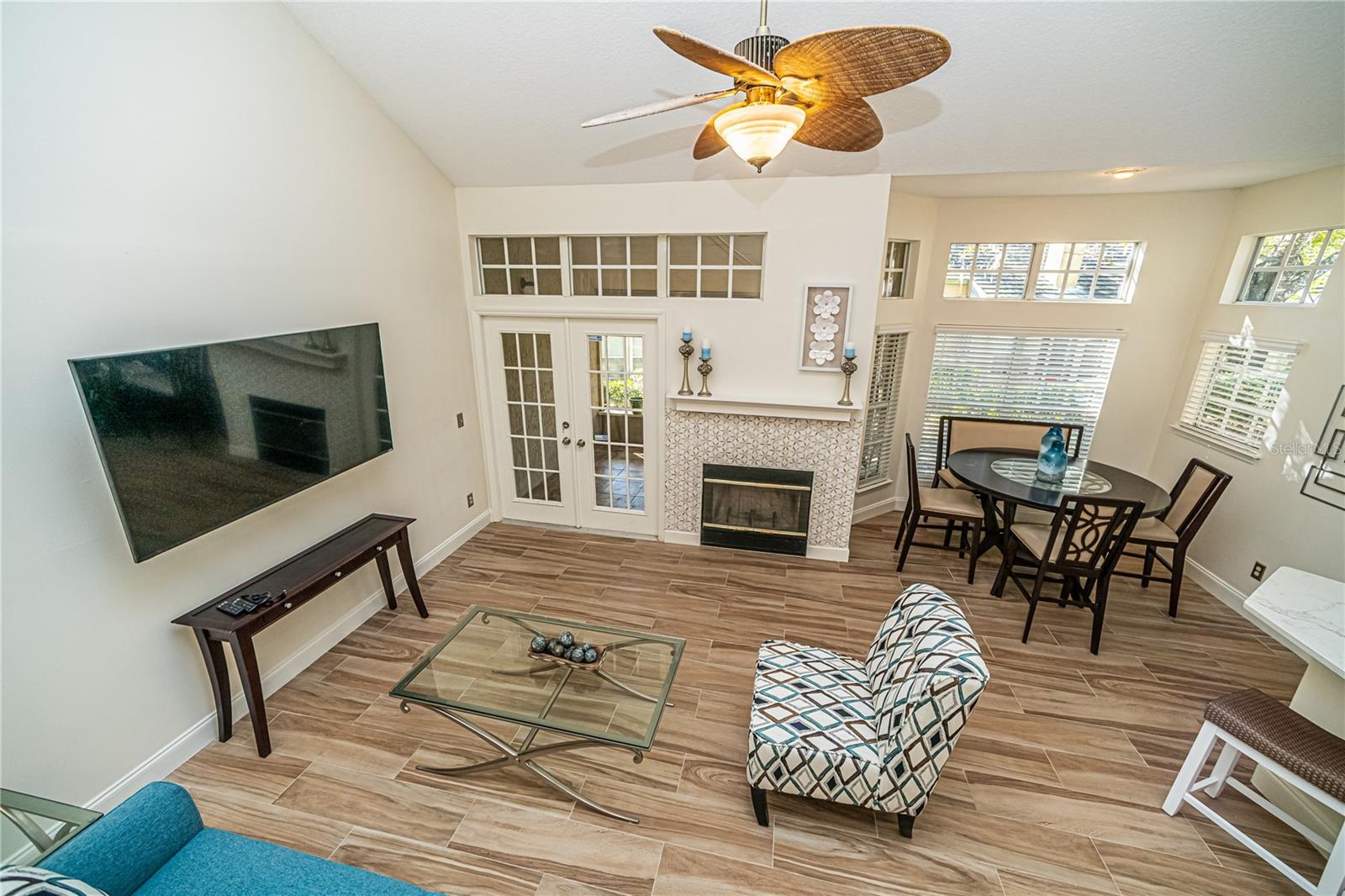 Image 20 of 34 For 123 Becket Lane 123